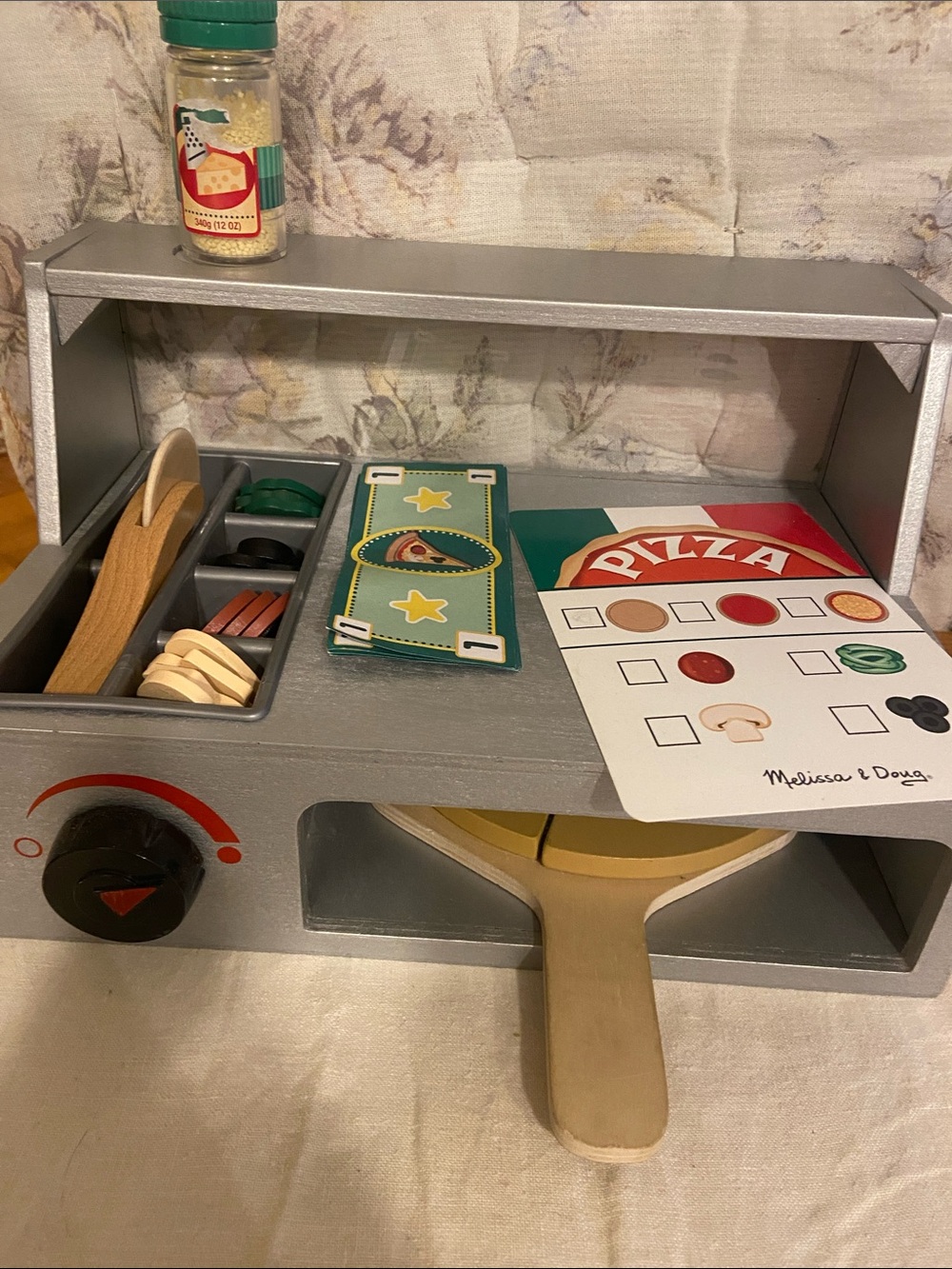 Melissa & Doug Silver Wooden Pizza Oven Playset with Green and Red Accents